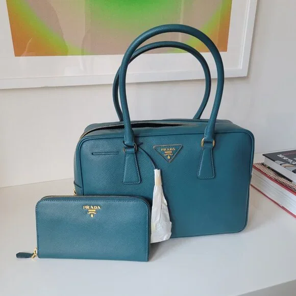 PRADA Saffiano Lux Tote - Picture 15 of 16